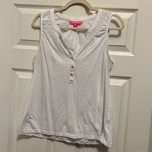 Lilly Pulitzer white size medium sleeveless shirt